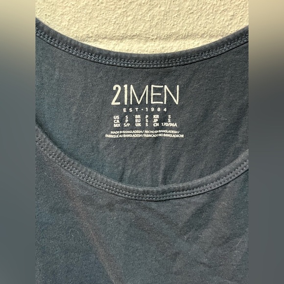 21men Forever 21 Men's Cotton
Tank Top- Navy - Picture 3 of 3